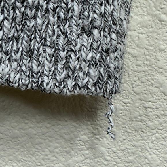 Vintage 90s Calvin Klein Gray Oversize Cardigan Sweater Preppy Academia Sporty M - Picture 6 of 7